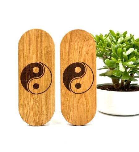 Sadhu desk wood galvanized nails foto